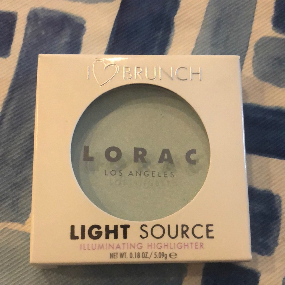 I ❤️ Brunch Light Source Illuminating Highlighter